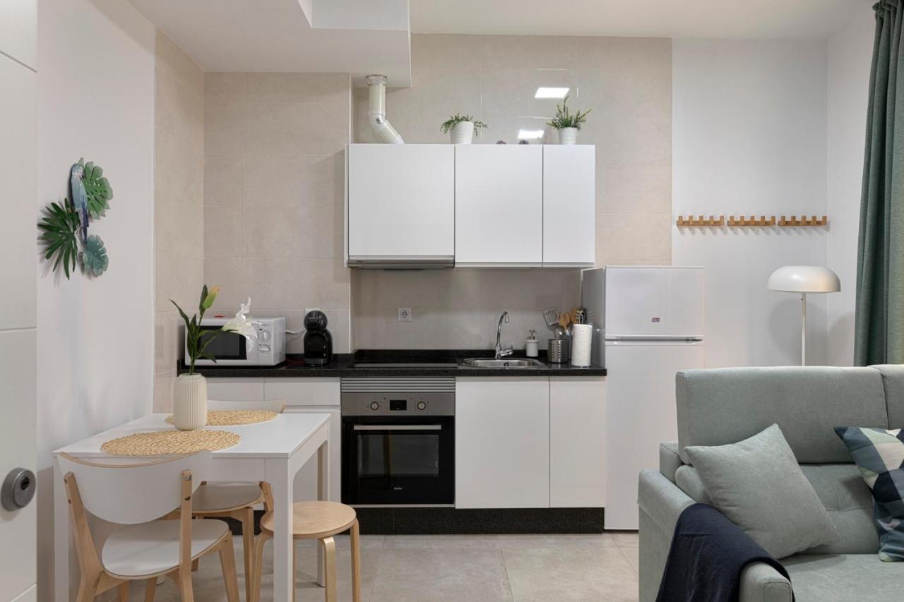 Homeabout Juan De Austria Apartments Malaga Bagian luar foto