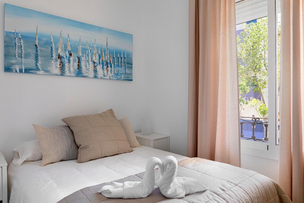 Homeabout Juan De Austria Apartments Malaga Bagian luar foto