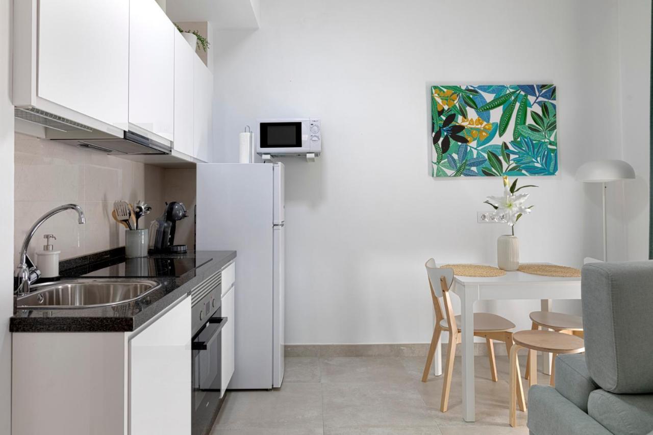 Homeabout Juan De Austria Apartments Malaga Bagian luar foto