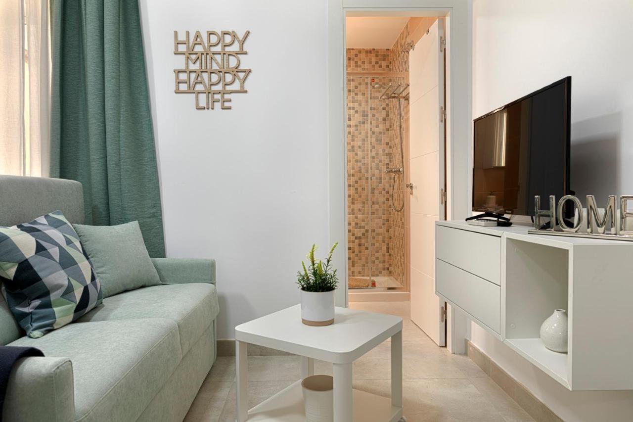 Homeabout Juan De Austria Apartments Malaga Bagian luar foto