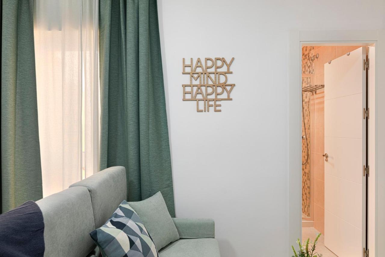 Homeabout Juan De Austria Apartments Malaga Bagian luar foto