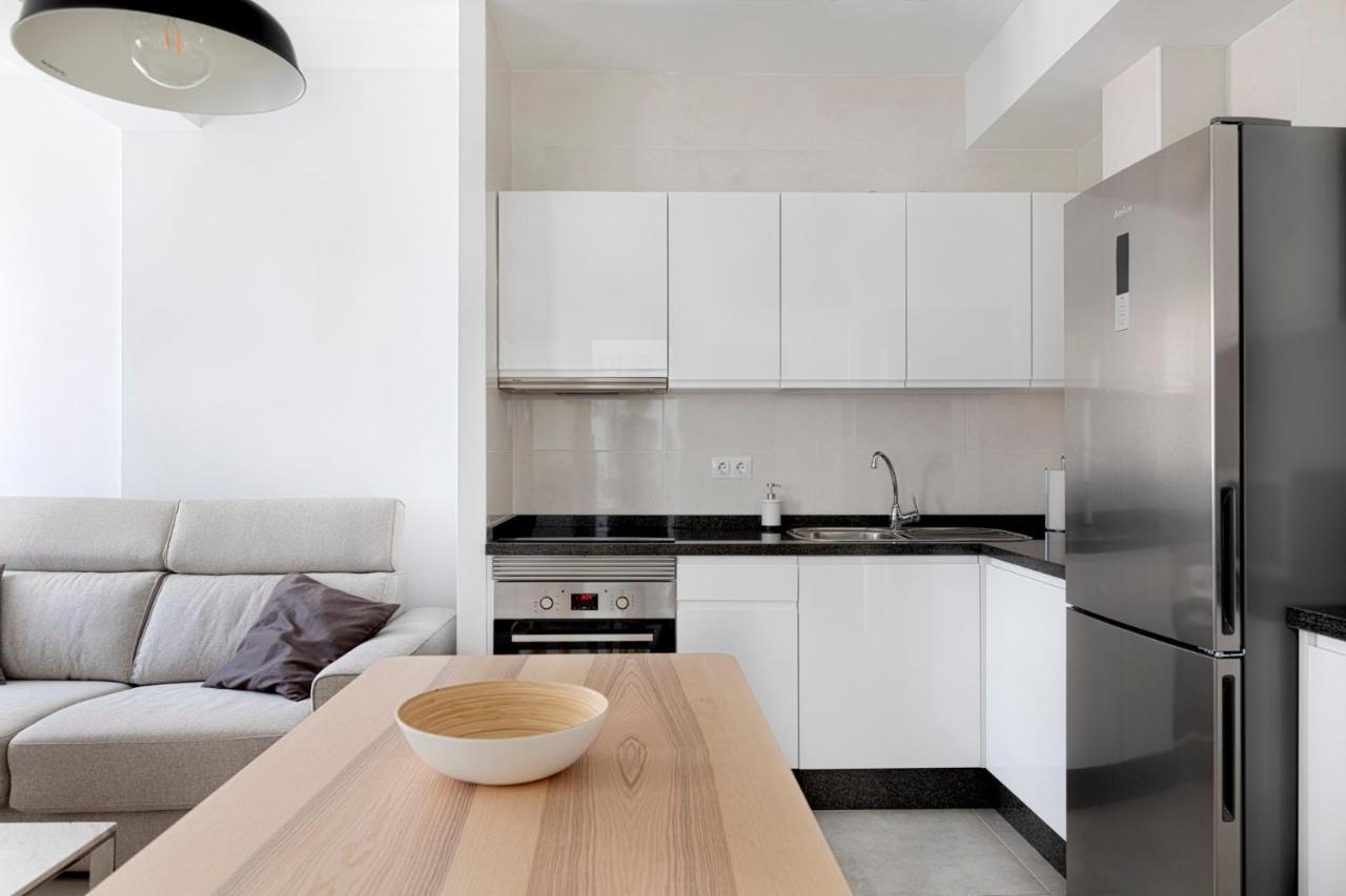 Homeabout Juan De Austria Apartments Malaga Bagian luar foto