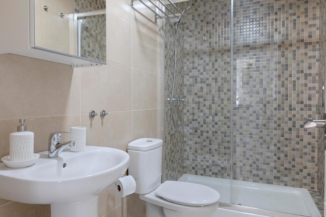 Homeabout Juan De Austria Apartments Malaga Bagian luar foto