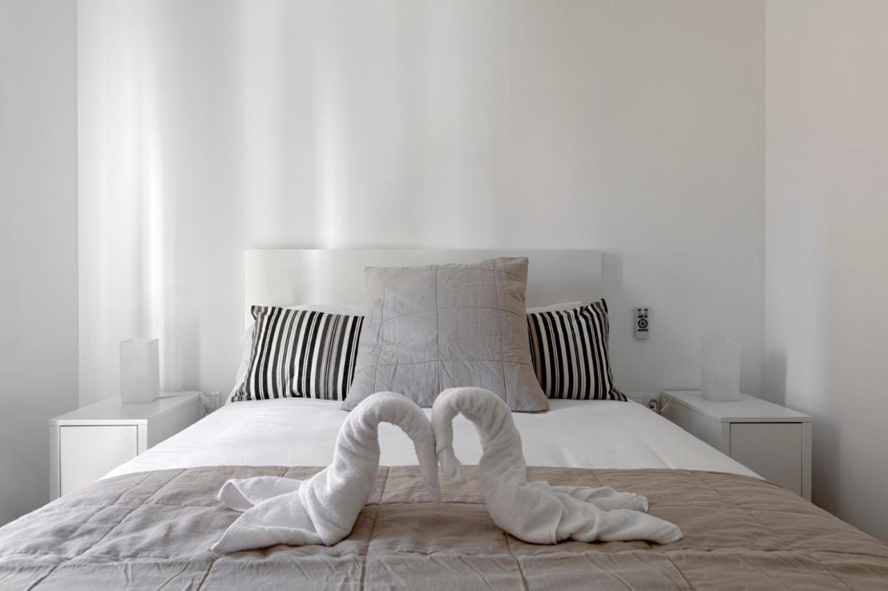 Homeabout Juan De Austria Apartments Malaga Bagian luar foto