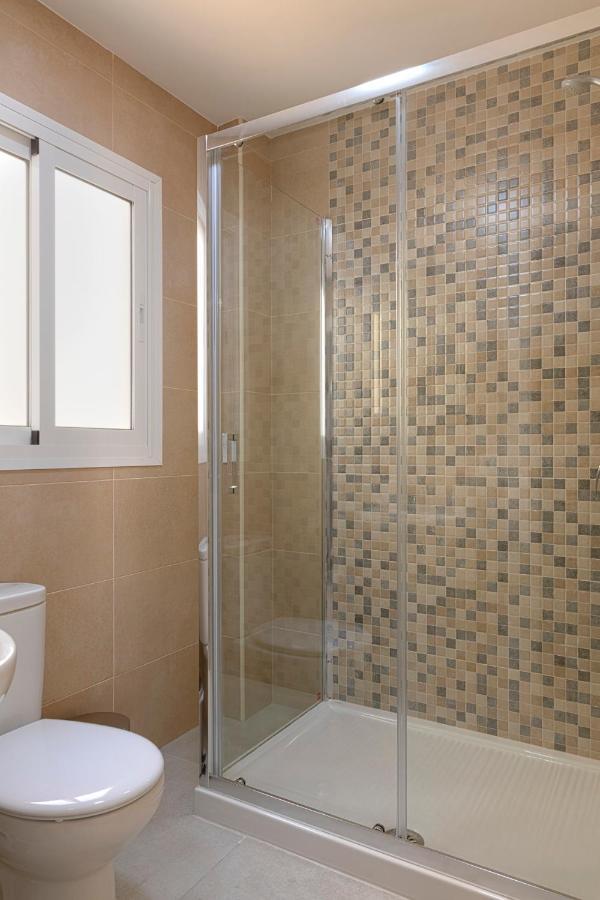 Homeabout Juan De Austria Apartments Malaga Bagian luar foto
