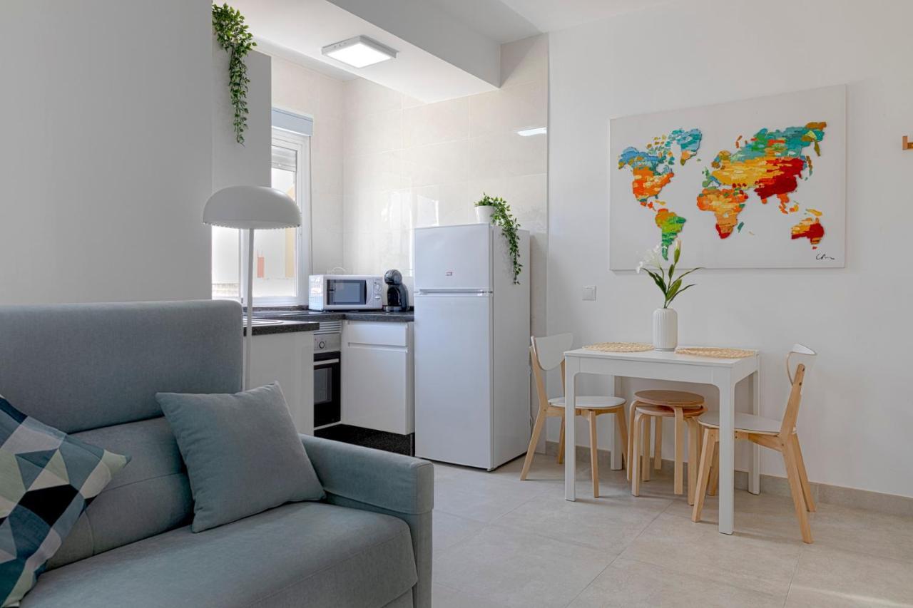 Homeabout Juan De Austria Apartments Malaga Bagian luar foto