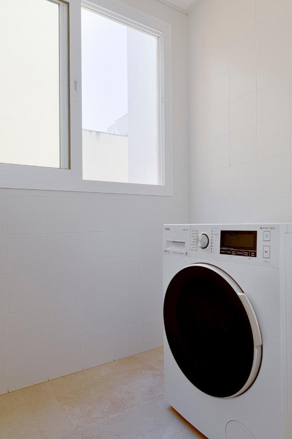 Homeabout Juan De Austria Apartments Malaga Bagian luar foto